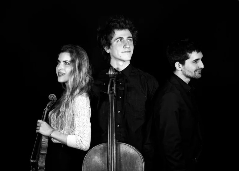 Trio Zeliha