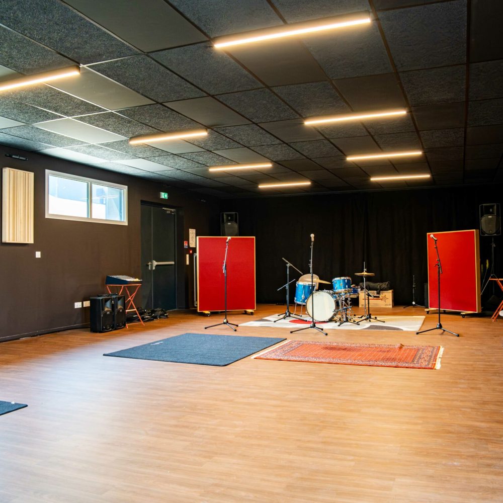 Studio-petite salle Hangart-9 Studio-petite salle Hangart-9